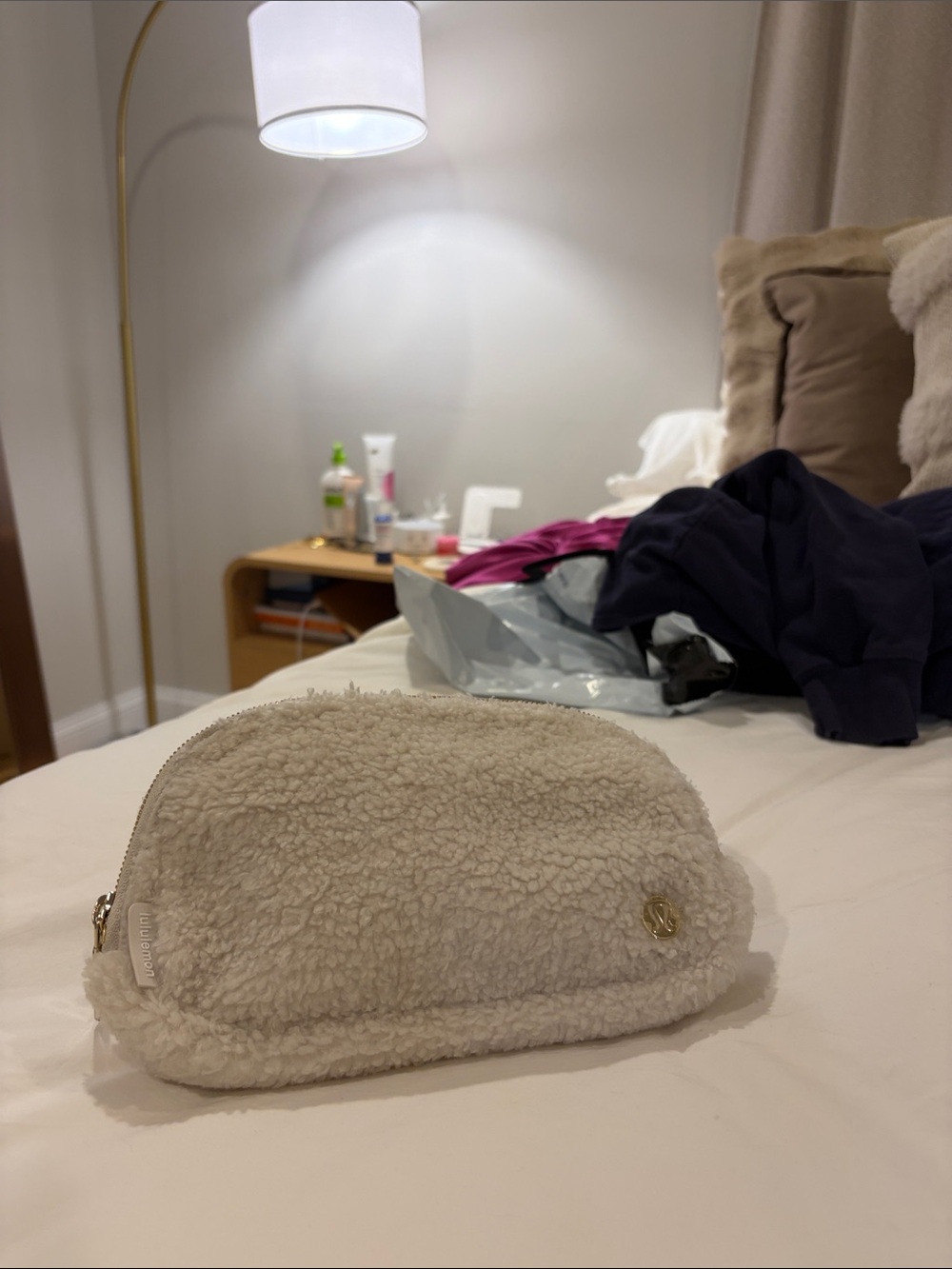 lululemon athletica Sherpa Cosmetic Pouch - Cream